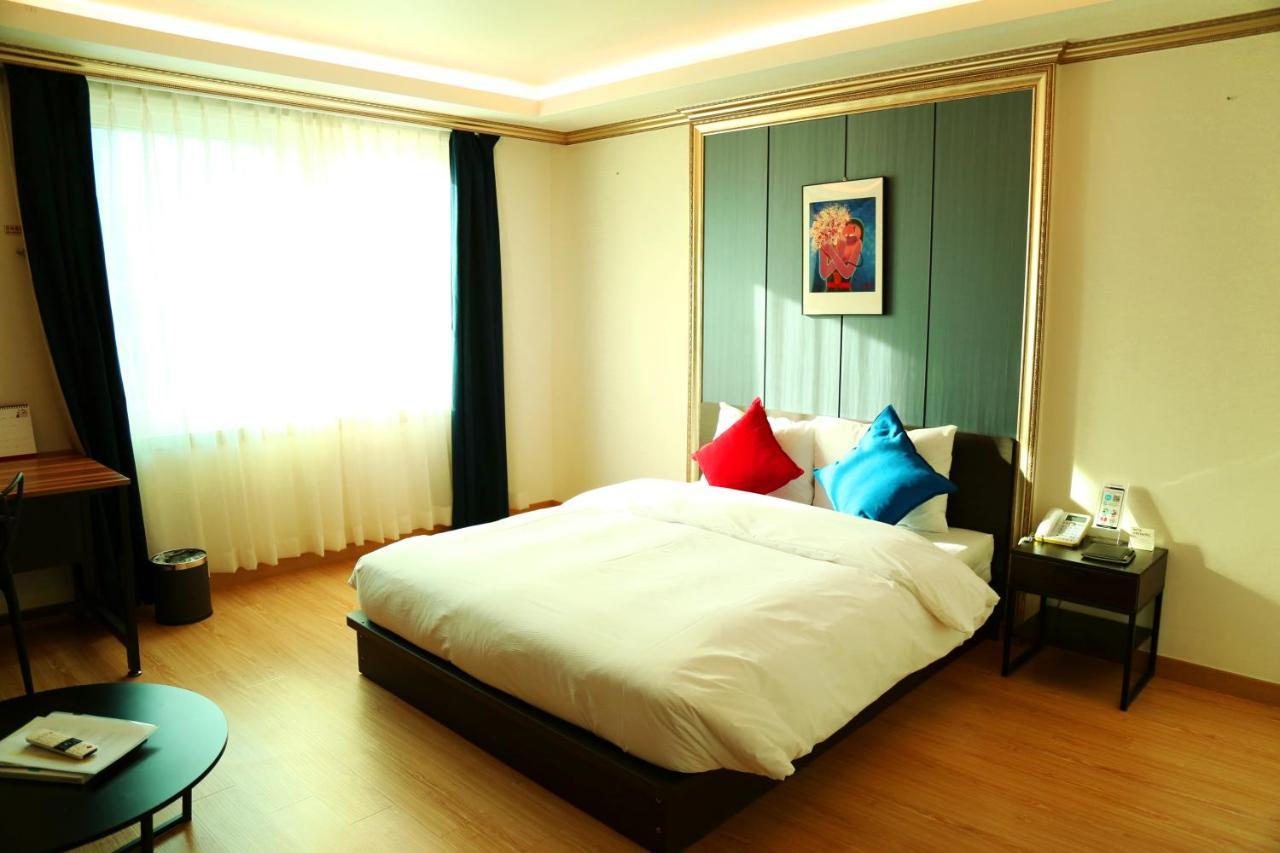 Lavita Hotel Seoul Exterior photo